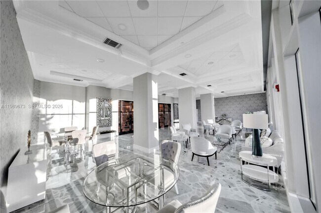 Building Photo - 2501 S Ocean Dr