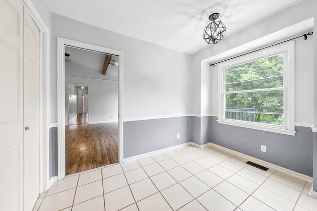 Building Photo - Pet Friendly Three Bedroom with Basement!