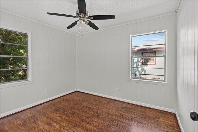 Building Photo - 2811 Morningside Ln