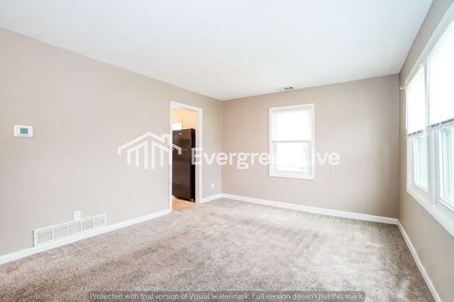 Building Photo - 2365 Lindale Rd