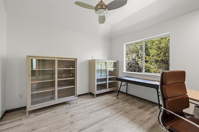 Building Photo - 2809 Rio Mesa Dr