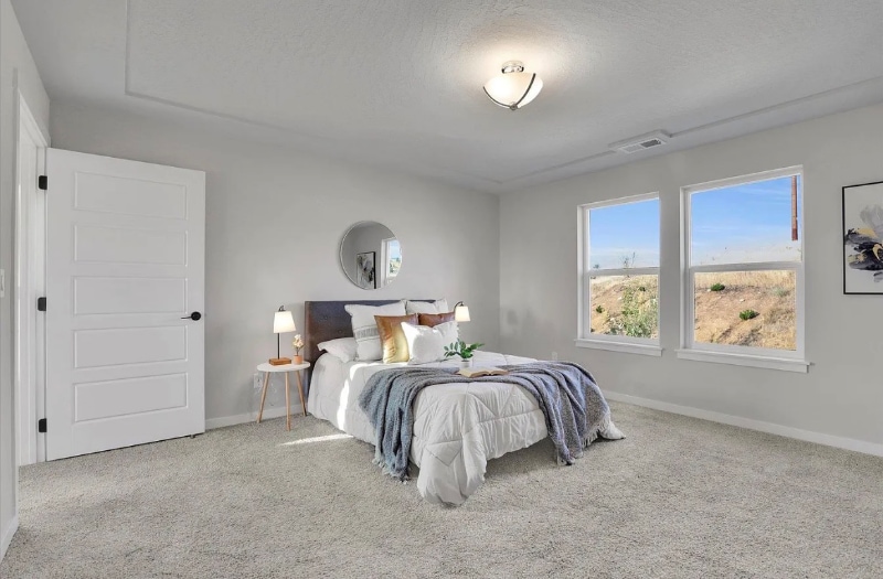 Building Photo - 273 S Legacy Ridge Dr