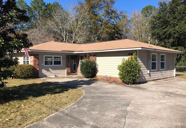 Primary Photo - 632 Fleming Rd