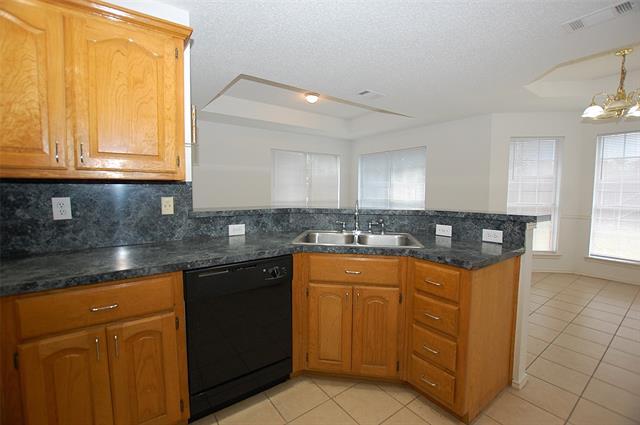 Building Photo - 122 Princeton Cir