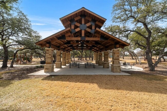 Building Photo - 1413 Kneehigh Ln