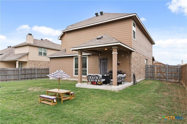 Building Photo - 810 Mclaury Cove