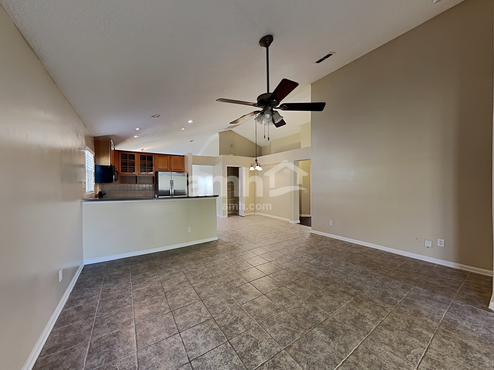 Building Photo - 804 Templeton Ln