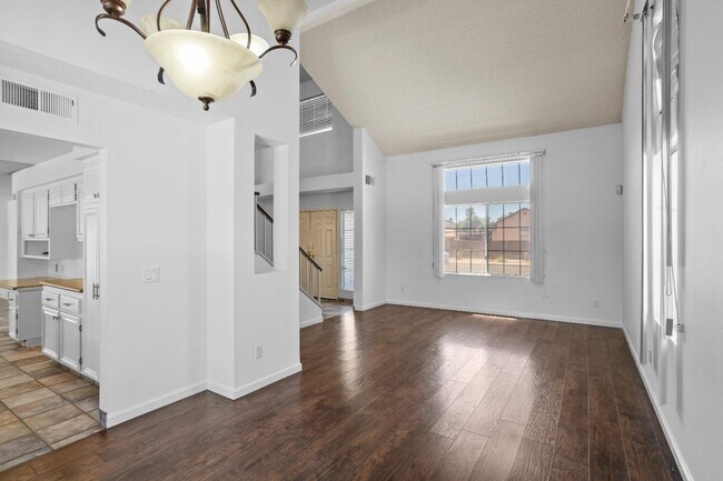 Building Photo - 14710 Ponderosa Ranch Rd