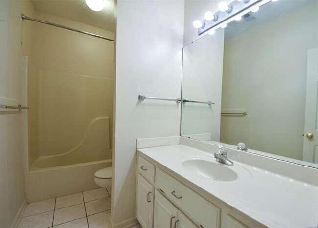 Building Photo - 1691 Rambling Brook Ln