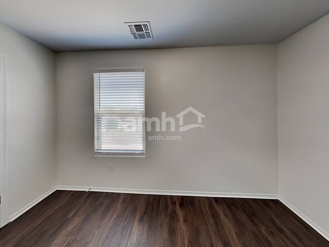 Building Photo - 12235 W Fianchetto Dr