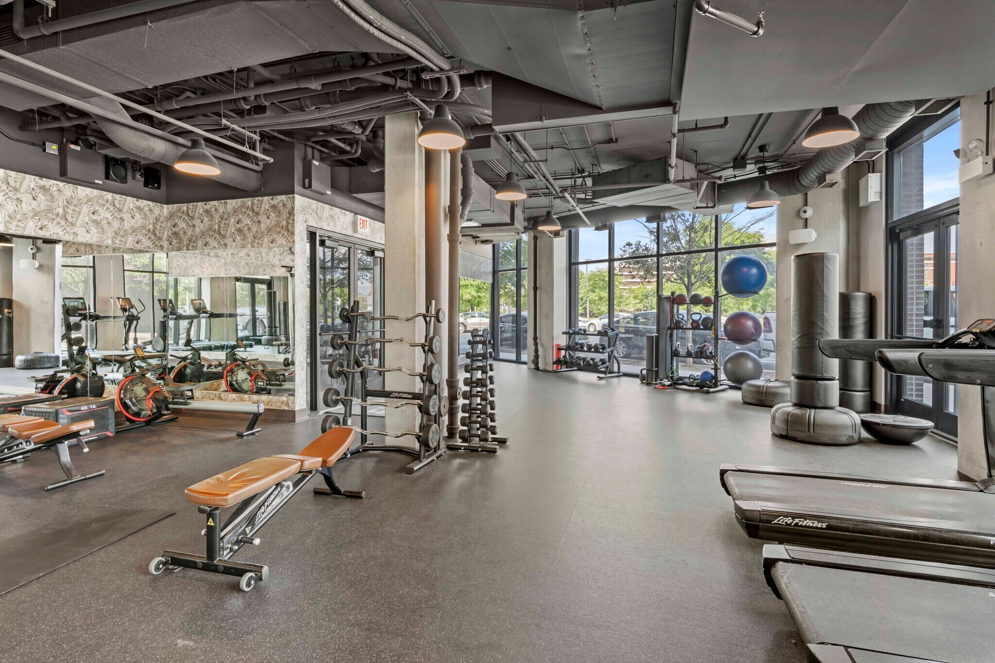 Building Photo - 1450 S Blue Island Ave