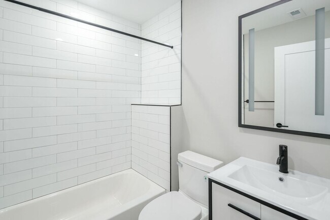 Building Photo - 1717 N 25th St