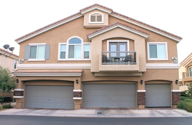 Primary Photo - 4817 Straight Flush Dr