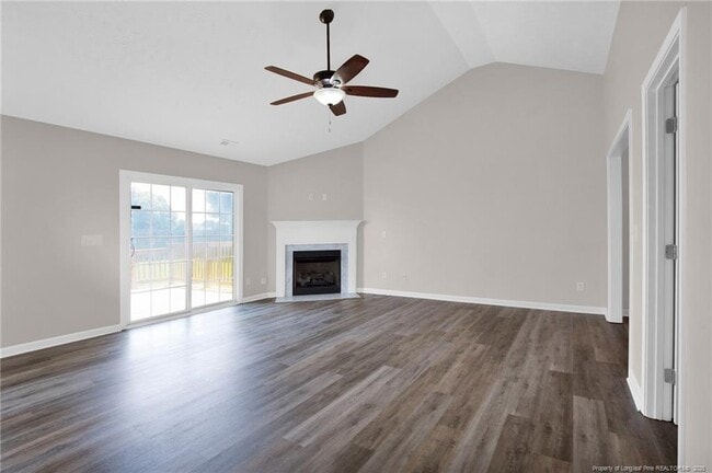 Building Photo - 1717 Kershaw Loop