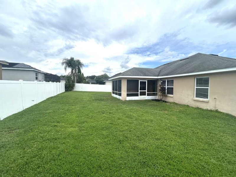 Building Photo - 2719 Highlands Creek Dr