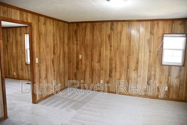 Building Photo - 504 Mooresville Pike