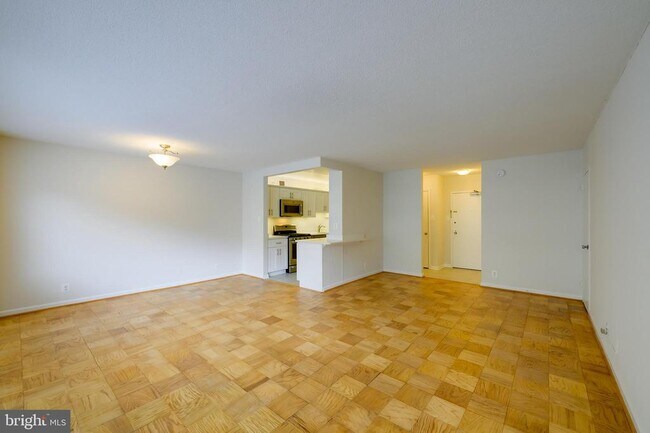 Building Photo - 4515 Willard Ave