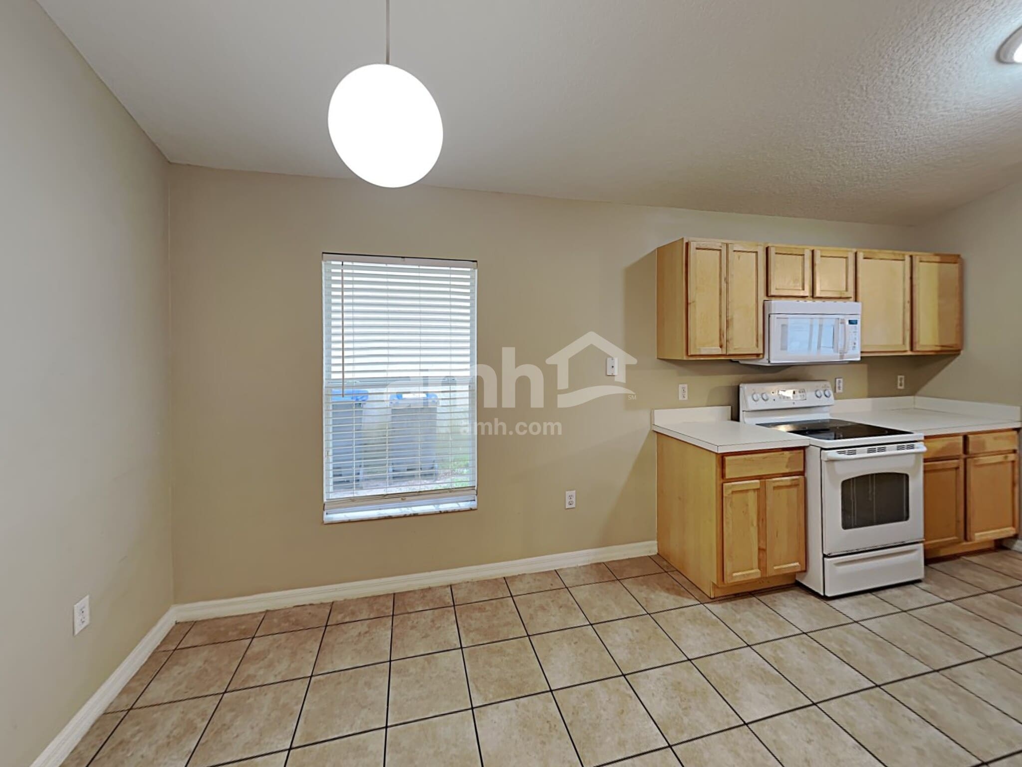 Building Photo - 1159 Macon Dr