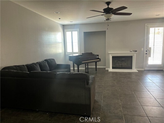 Building Photo - 16453 Freesia Ct
