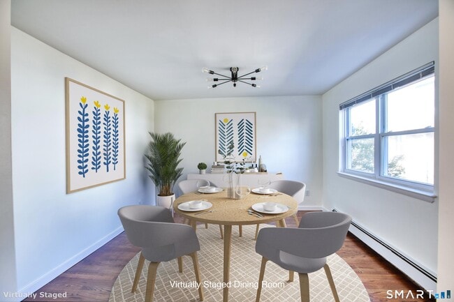 Building Photo - 25 Alexander St