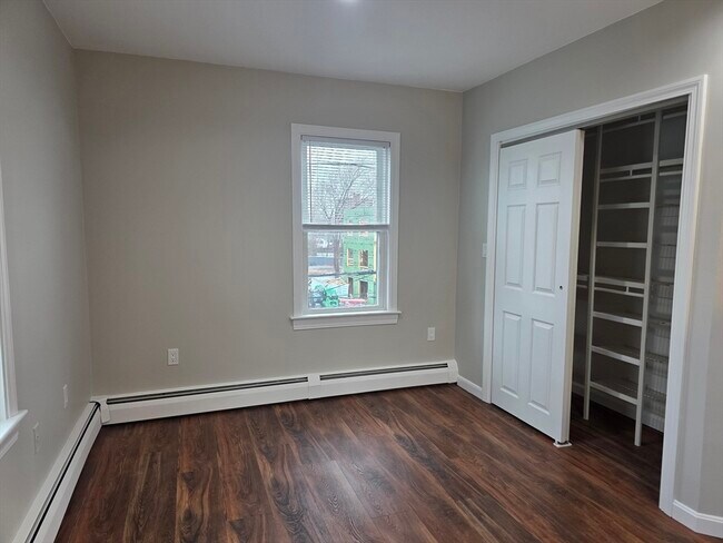 Building Photo - 503 South St