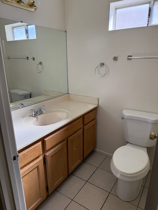 Building Photo - Sunset Mesa Townhouse for Rent