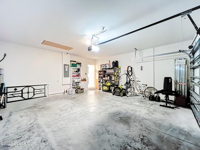 Building Photo - 1839 Morely Dr