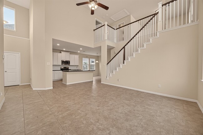 Building Photo - 6126 Prince Pl Dr
