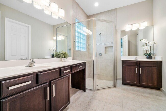 Building Photo - 7883 Clay Mica Ct