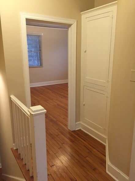 Upstairs Landing - 1734 Saint Mary St