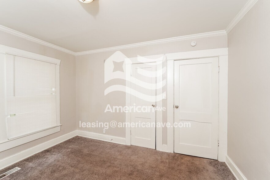 Building Photo - 7792 Rugby Ave