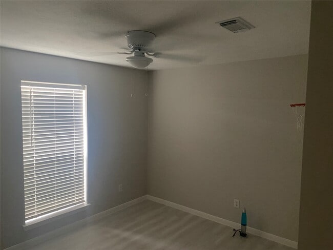 Building Photo - 15330 Geral Ln