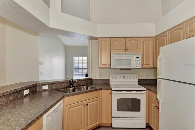 Building Photo - 400 Mirabella Cir