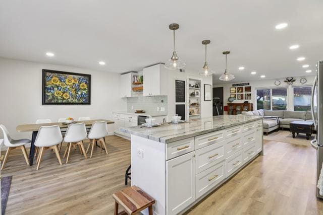 Building Photo - 2711 Via Festivo