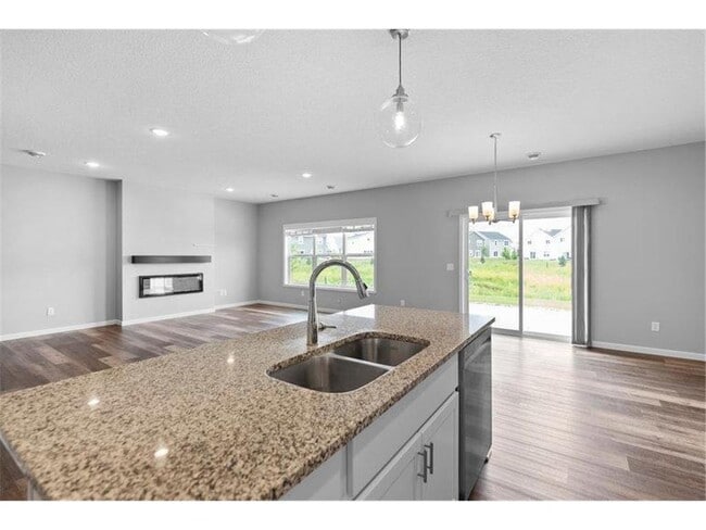 Building Photo - 10269 Goodview Cir