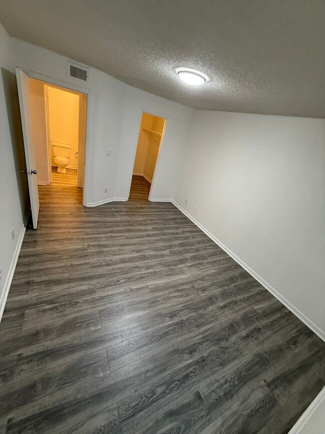 Building Photo - 11574 Westwood Blvd