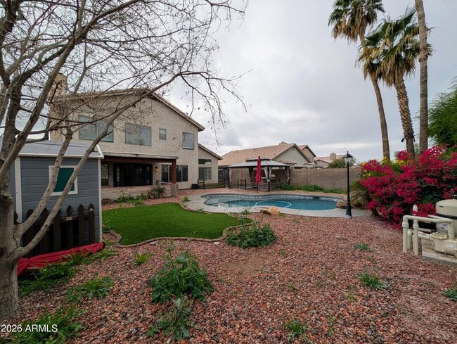 Building Photo - 1836 E Aspen Way