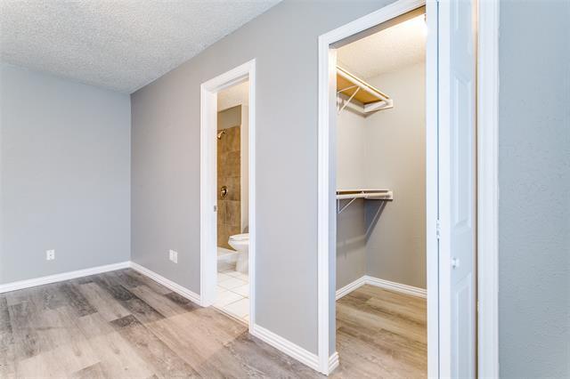 Building Photo - 5400 Dunson Dr