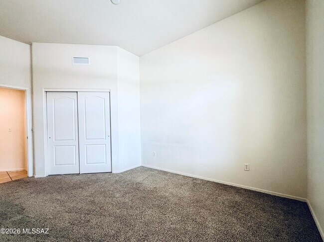 Building Photo - 5416 N Bramble Brook Ln