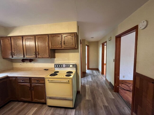 Building Photo - 2 Bed 1 Bath Single Family Home in Wausau