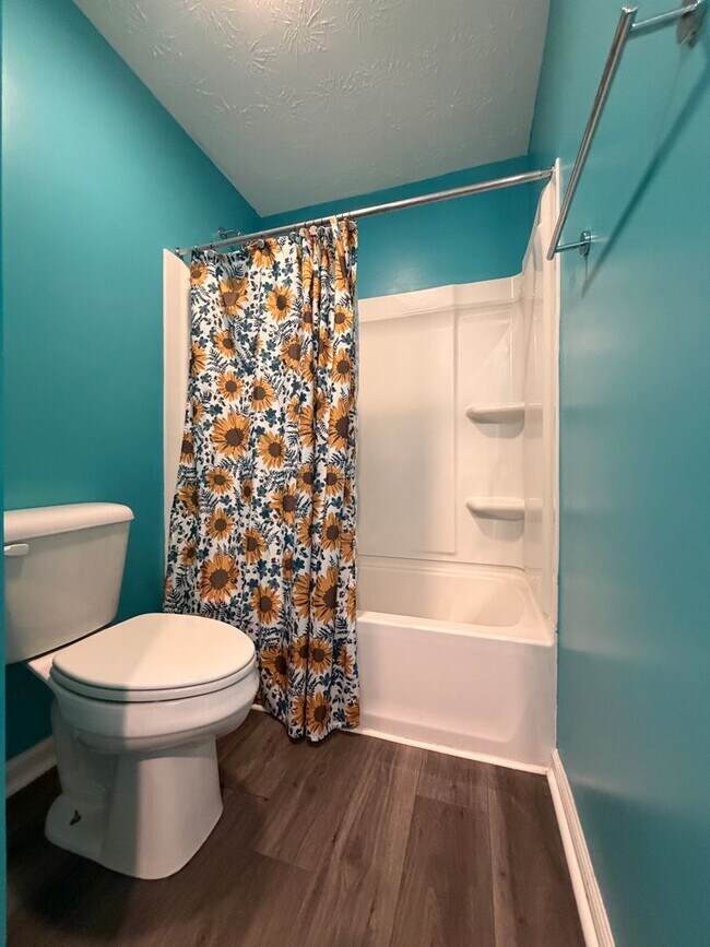 Building Photo - Newly Built 4-Bedroom Home for Rent in Old Heritage Neighborhood – Shelbyville, KY