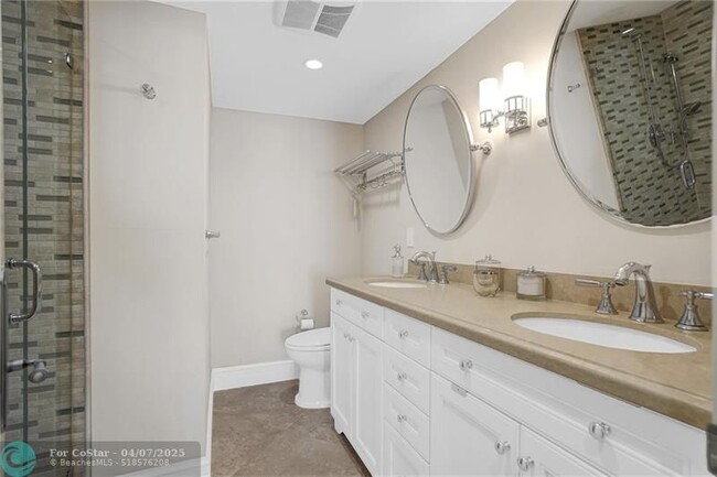 Building Photo - 3750 Galt Ocean Dr