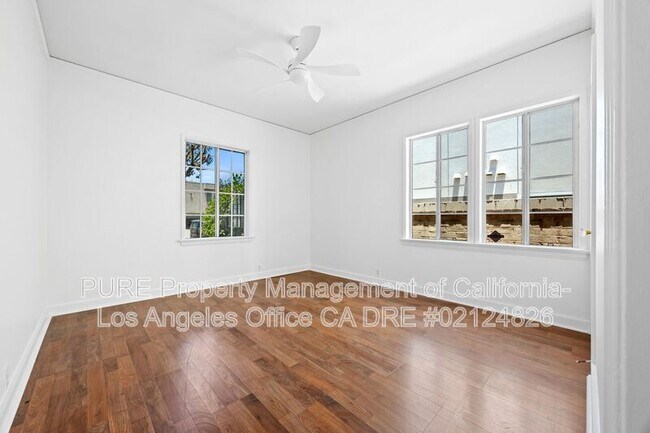 Building Photo - 1534 S Hayworth Ave