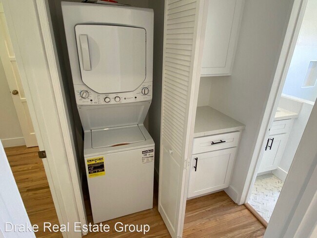 Building Photo - 1132-1142 Princeton St