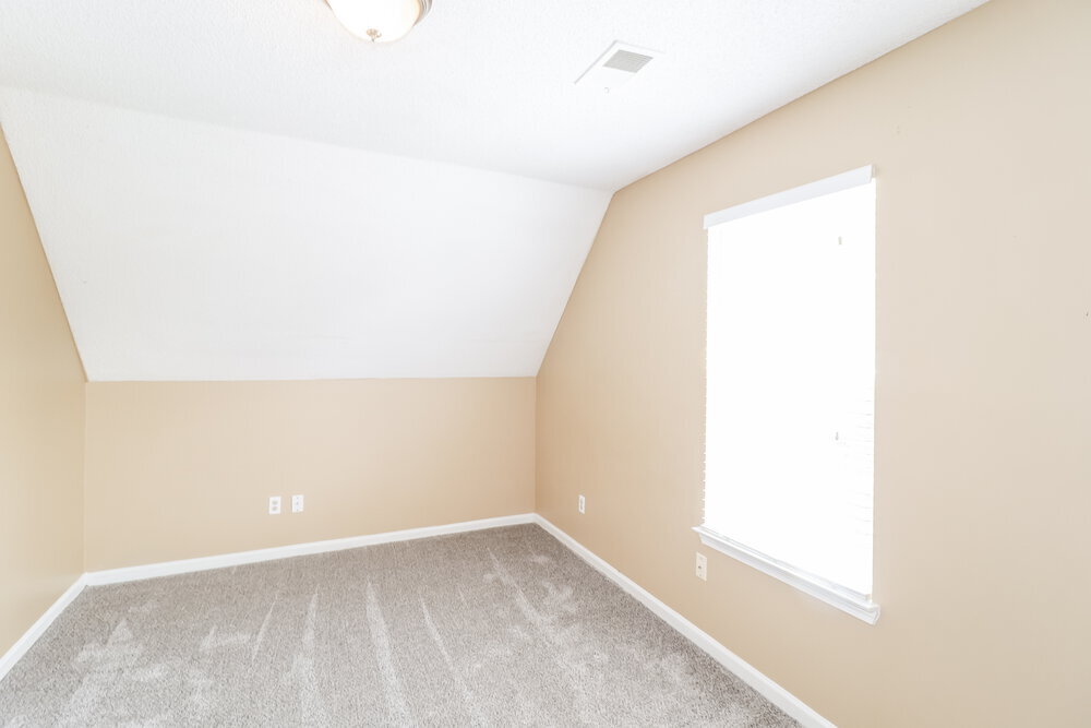 Building Photo - 8900 Fulton Cove