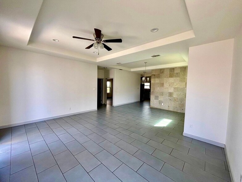 Building Photo - 4117 Watusi Ct