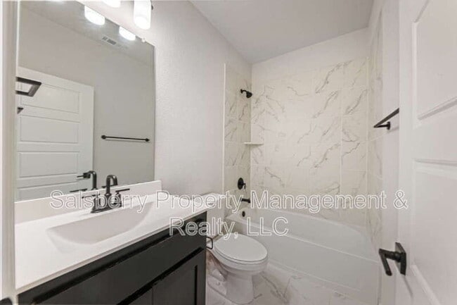 Building Photo - 9324 Trammel Davis Rd