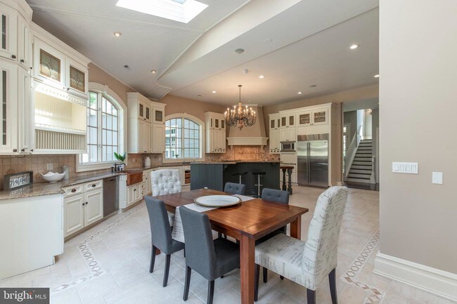 Building Photo - 2115 Pony Trail Dr