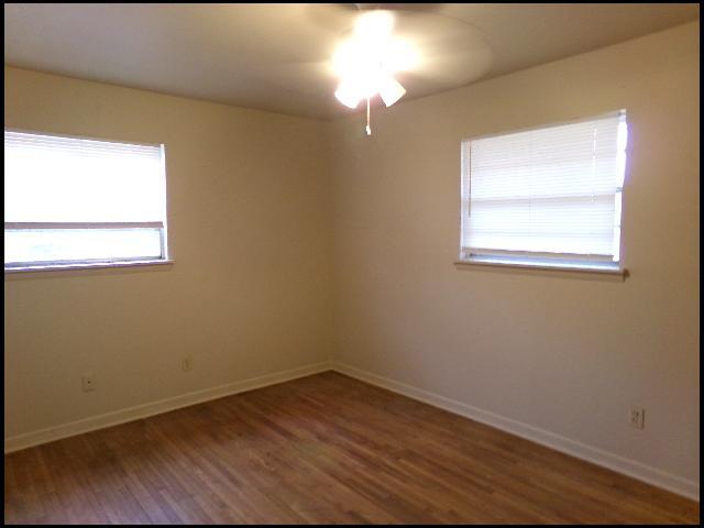 Building Photo - 104 Santa Fe Trail