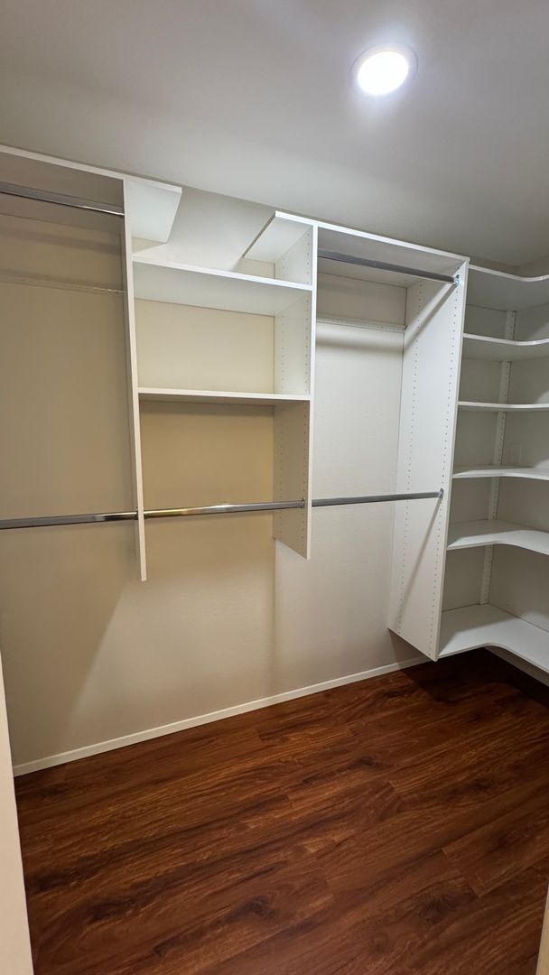 Building Photo - 2bd/2ba Kirkland Condo